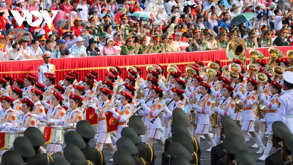 The military band unit performs as part of the rehearsal.
