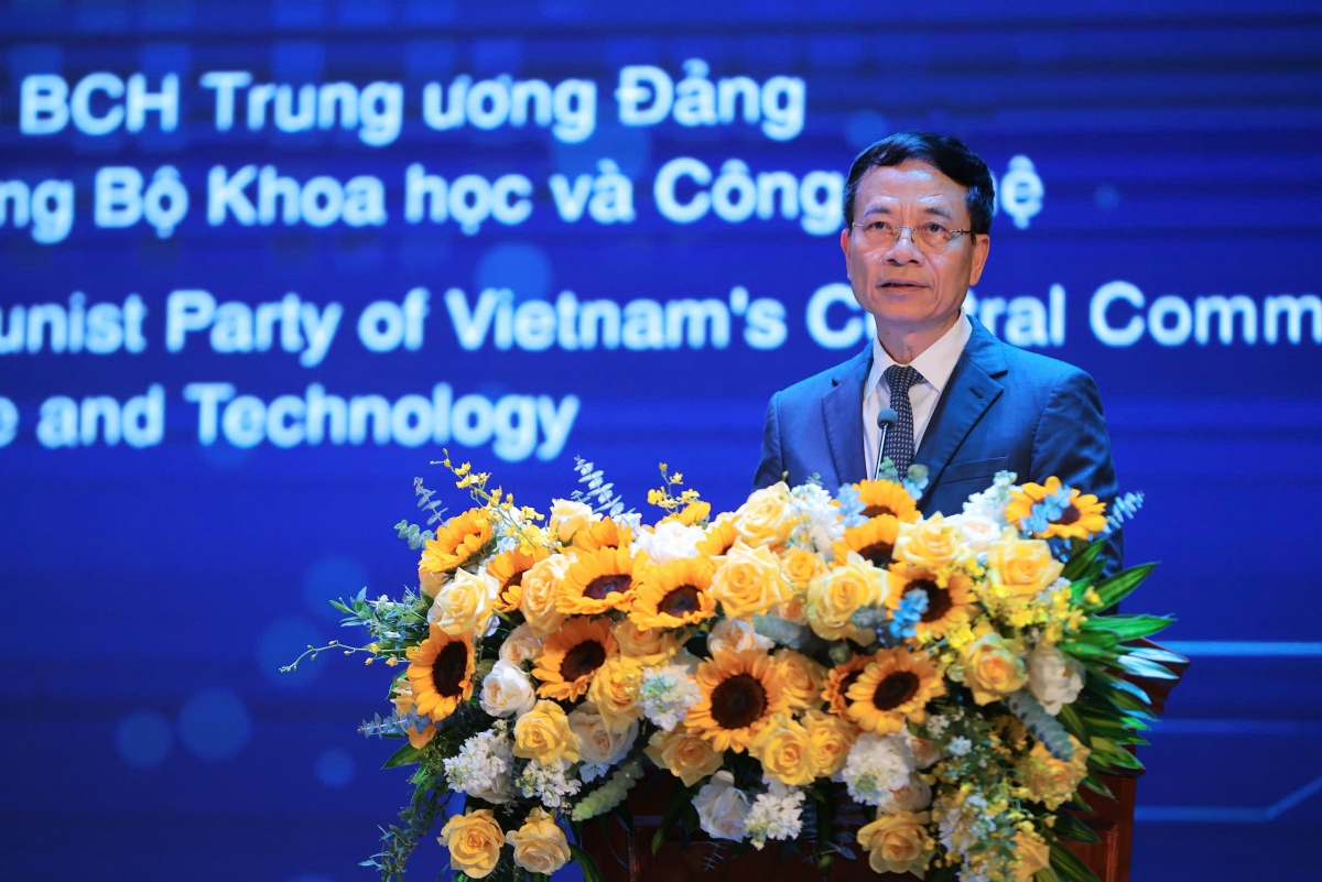 Bộ trưởng Bộ Khoa học và Công nghệ Nguyễn Mạnh Hùng phát biểu tại sự kiện