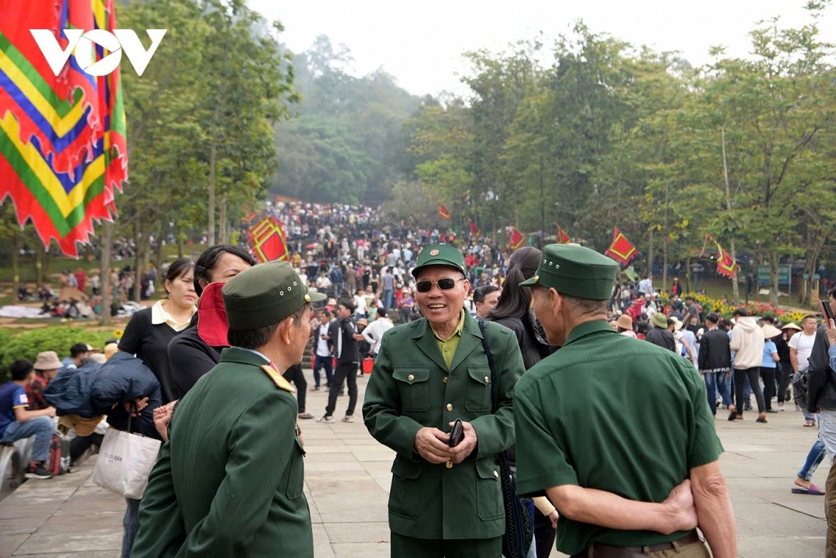 For the Vietnamese people, the Hung Kings’ Commemoration Day is not only a time to honour the founders of the nation, but also a sacred symbol of national unity and the moral tradition of “remembering the source while drinking the water.”
