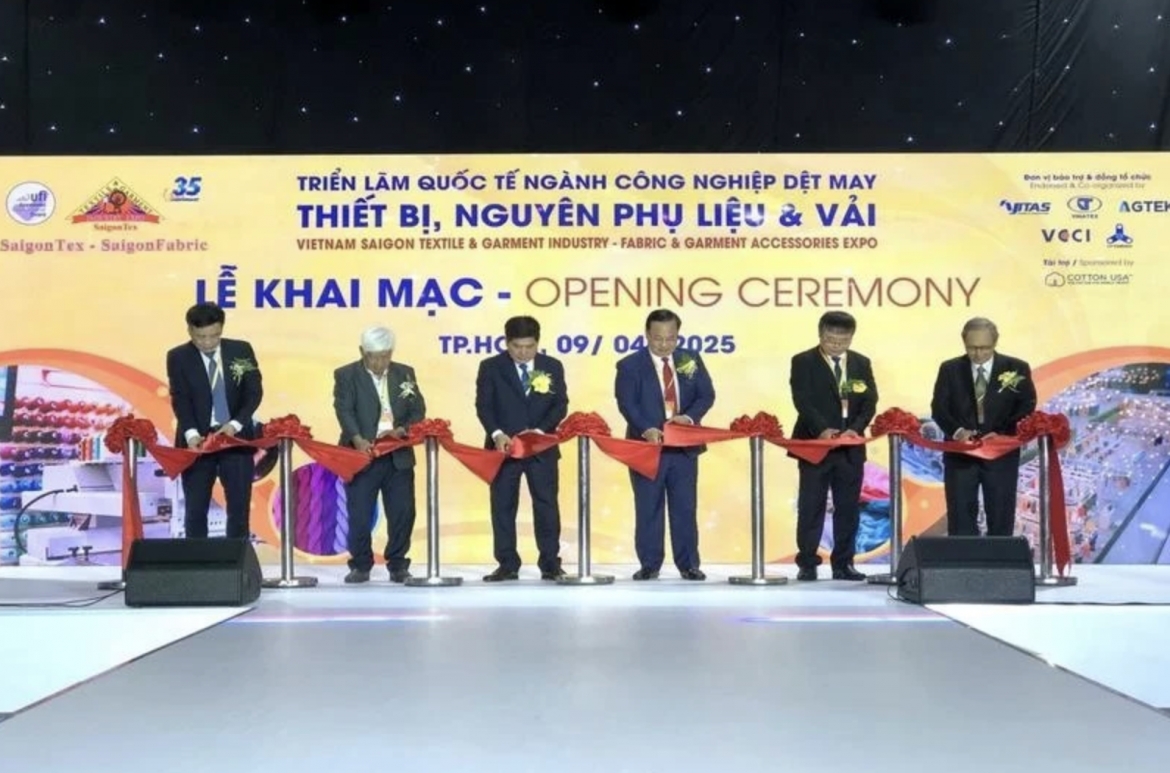 At the opening ceremony of Saigontex - Saigonfabric 2025 (Photo: VNA)