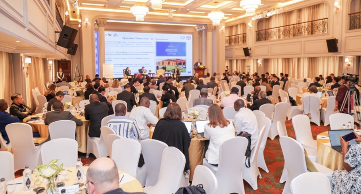 The 45th General Assembly of the International Association of Francophone Mayors attracts nearly 450 Francophone mayors and officials from French speaking cities. (Photo:baovephapluat.vn)