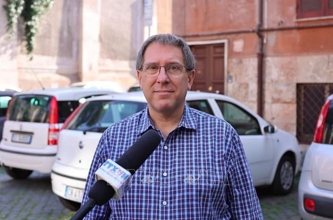 Professor Masina Pietro Paolo from the University of Naples “L’Orientale” in the interview with the Vietnam News Agency (Photo: VNA)