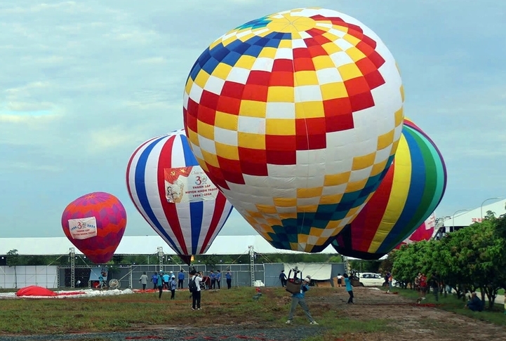 Dong Nai hosts hot air balloon festival in 2024 (Photo: tuoitre.vn)