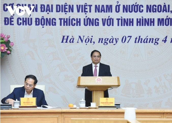 PM Chinh calls for continued effective implementation of existing and newly signed free trade agreements, promotion of new trade and investment protection deals, and broader market access.