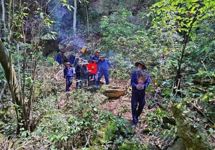 The recovered remains have been brought to the Memorial House dedicated to President Ho Chi Minh and Vietnamese martyrs in Phon Sa Van town, Xiangkhouang province of Laos.
