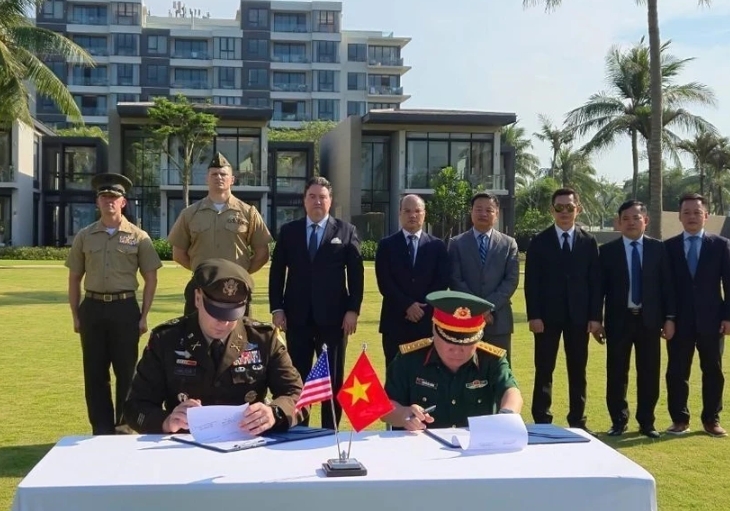 The signing ceremony for the handover of the remains