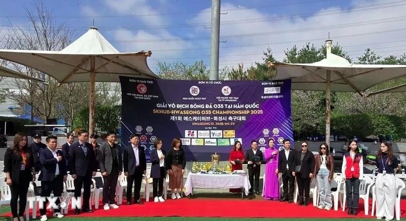 Football tournament strengthens solidarity among Vietnamese community in RoK