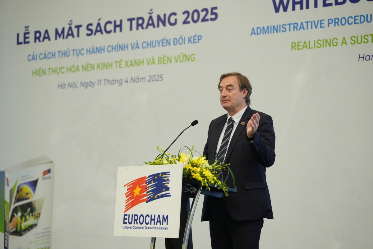 EuroCham Chairman Bruno Jaspaert delivers opening remarks at the 2025 Whitebook launch