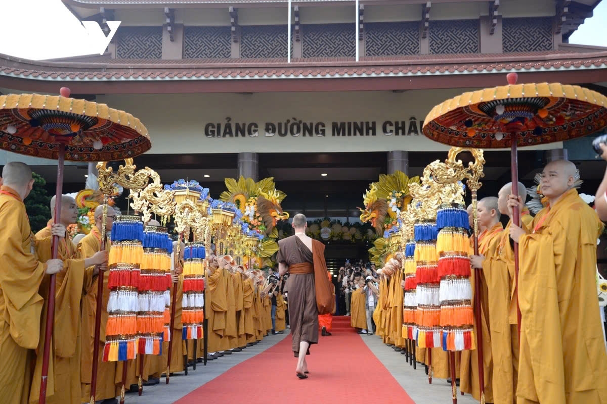 This year’s celebration in Ho Chi Minh City is of great significance, as it follows Vietnam's solemn commemoration of the 50th anniversary of national reunification - a living symbol of the desire for peace.