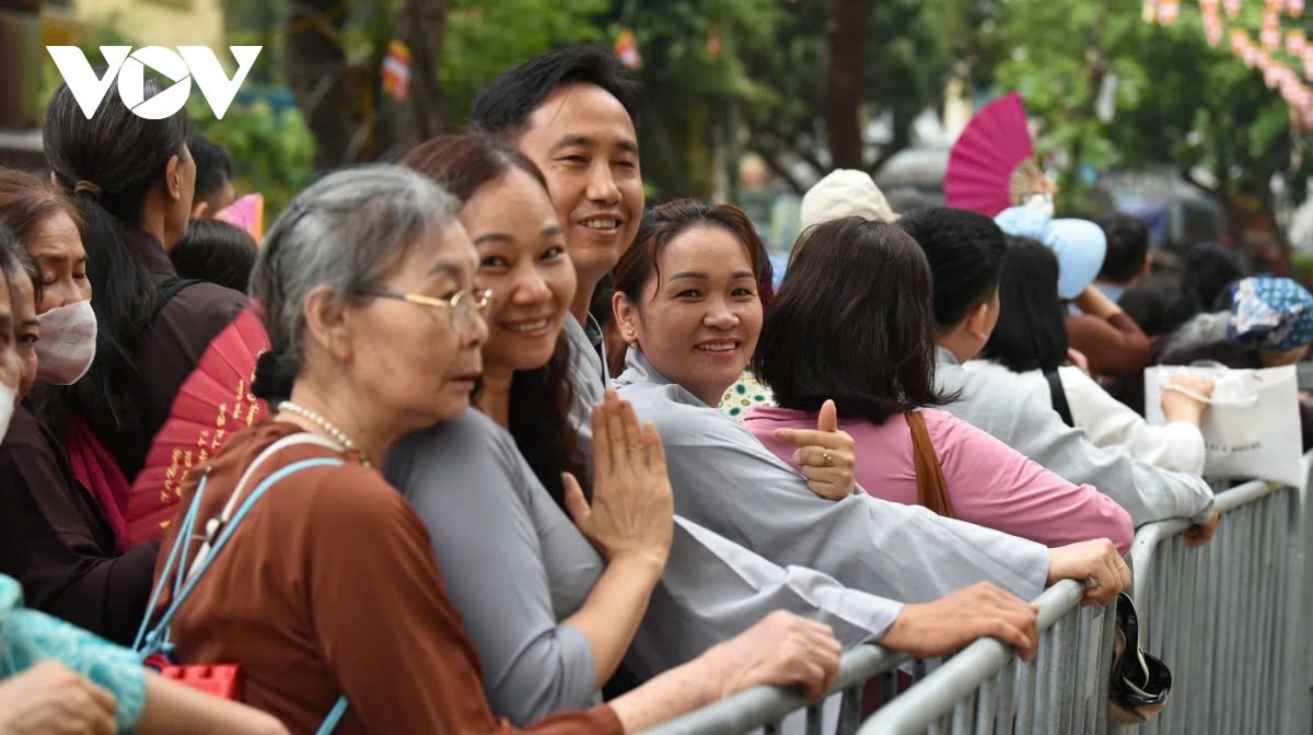 Everyone feels joy, reflecting their deep happiness and unshakable faith in Buddhism.