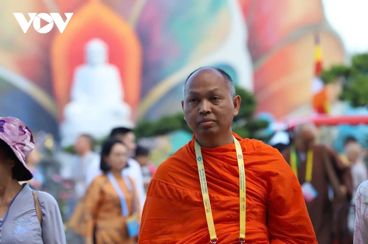 The participation of Buddhists from around the world at Vesak 2025 creates a vibrant cultural diversity for this first-ever Vesak celebration held in Ho Chi Minh City.