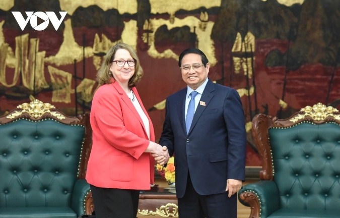 Prime Minister Pham Minh Chinh and USCC Chair Reva Price