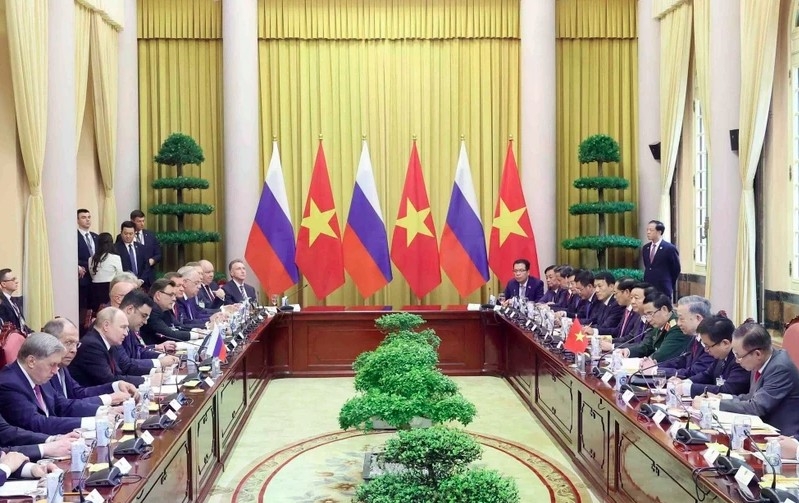 The talks between State President To Lam and Russian President Vladimir Putin in Hanoi on June 20, 2024 (Photo: VNA)