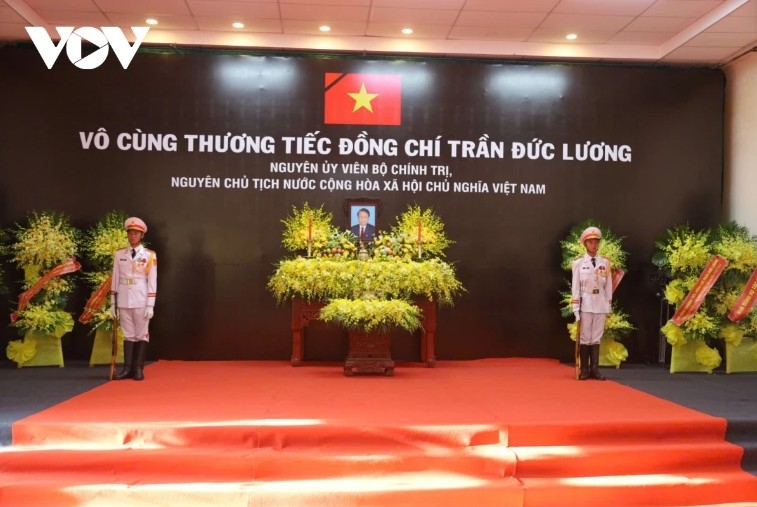 The funeral is jointly held by the Central Committee of the Communist Party of Vietnam (CPV), the National Assembly, the State President, the Government, the Central Committee of the Vietnam Fatherland Front (VFF), and the family of the former leader.