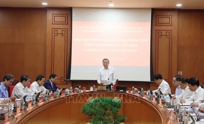Party General Secretary To Lam chairs the meeting of the standing board of the Central Steering Committee for the Development of Science, Technology, Innovation, and Digital Transformation in Hanoi on May 29.