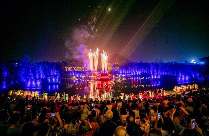 "The quintessence of Tonkin" show has drawn a large number of domestic and foreign audiences (Source: sggp.org.vn)
