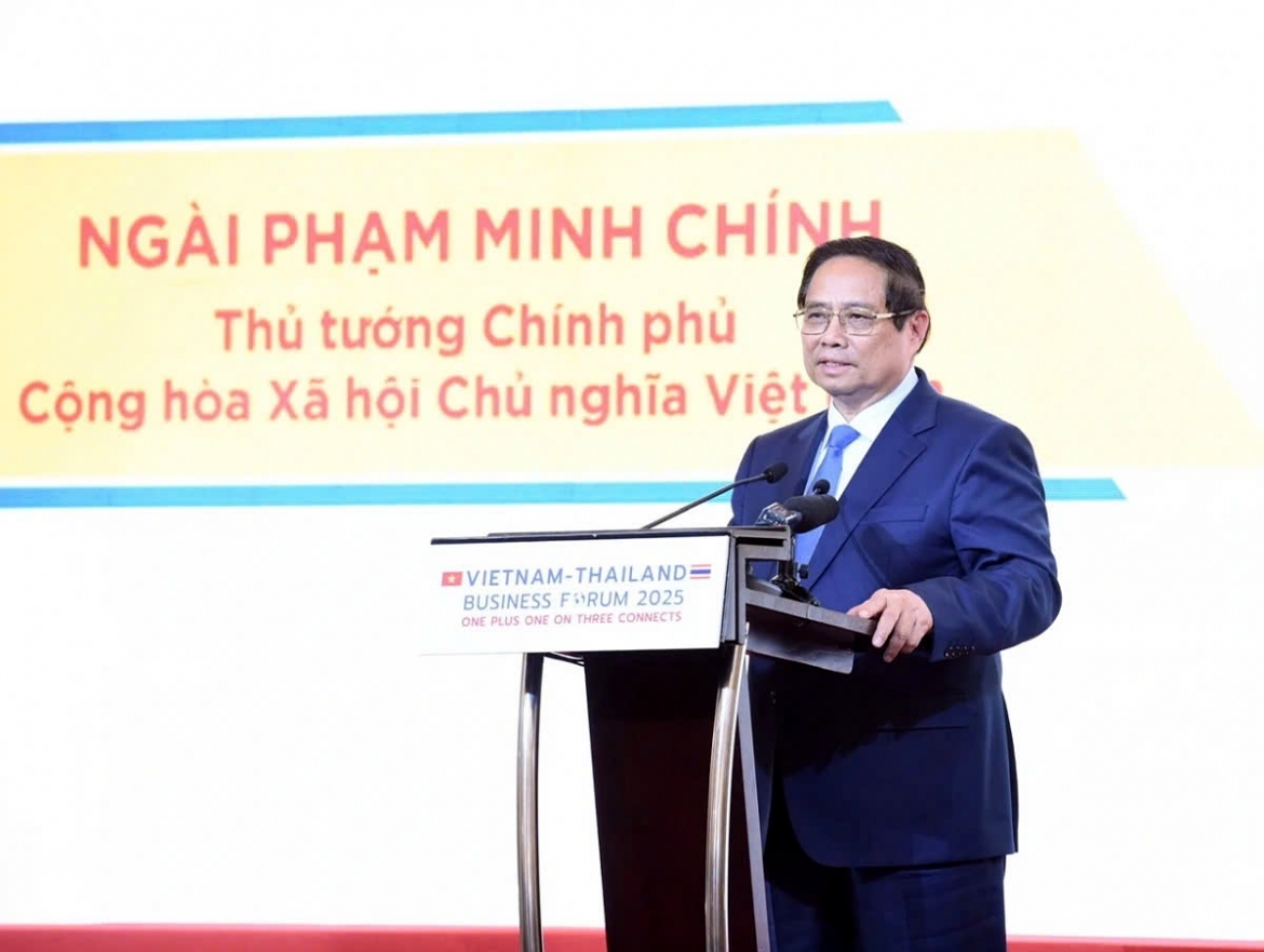 Prime Minister Pham Minh Chinh of Vietnam vows to support Thai businesses in operating in Vietnam, while speaking at the Vietnam - Thailand Business Forum in Hanoi on May 16