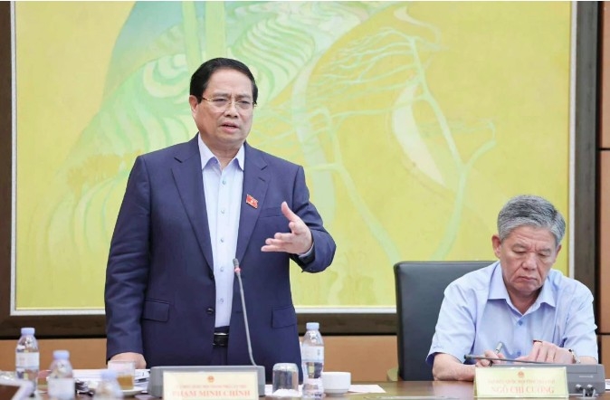 PM Pham Minh Chinh speaks at the group discussion session (Photo: National Assembly Media)