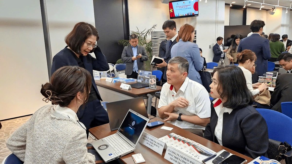 Vietnamese and Japanese businesses take part in business matching session as part of the conference. (Photo: MOIT)