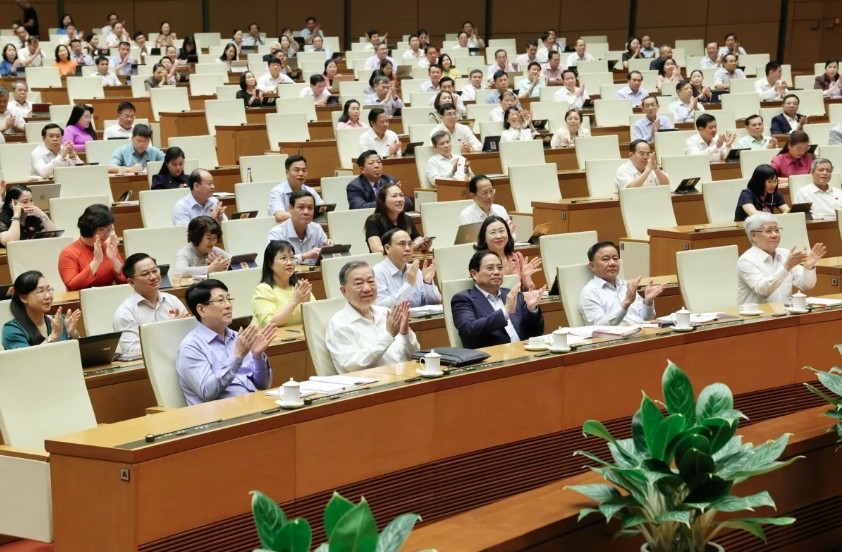 Party, State and Governmet leaders alongside NA deputies at the 9th session