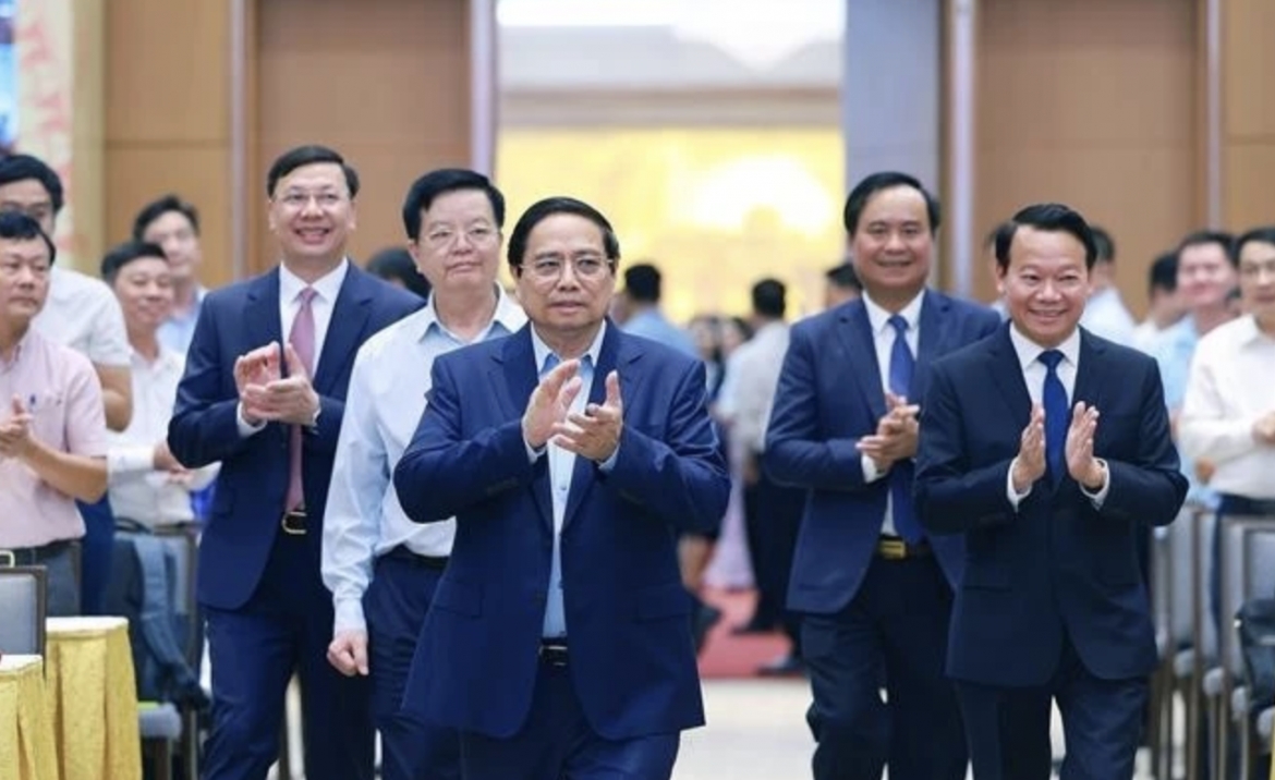 Prime Minister Pham Minh Chinh (centre) at the conference (Photo: VNA)