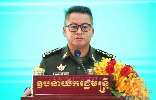 General Tea Seiha, Deputy Prime Minister and Minister of National Defence of Cambodia, speaks at the event (Photo:VNA)
