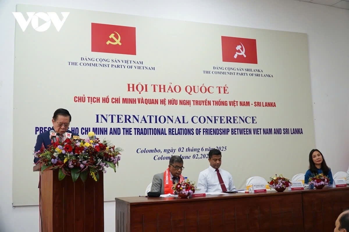 Nguyen Trong Nghia, Politburo member, Party Central Committee Secretary, and Head of the Party’s Commission for Communication and Mass Mobilisation, speaks at an international seminar on President Ho Chi Minh of Vietnam and the traditional friendship between Vietnam and Sri Lanka