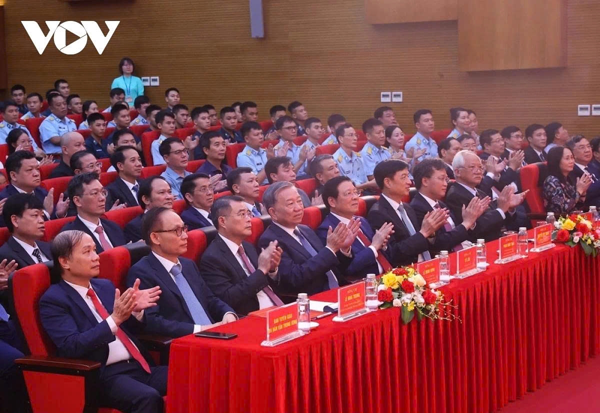 Party General Secretary To Lam and other Party and State leaders attend the inauguration ceremony of the exhibition