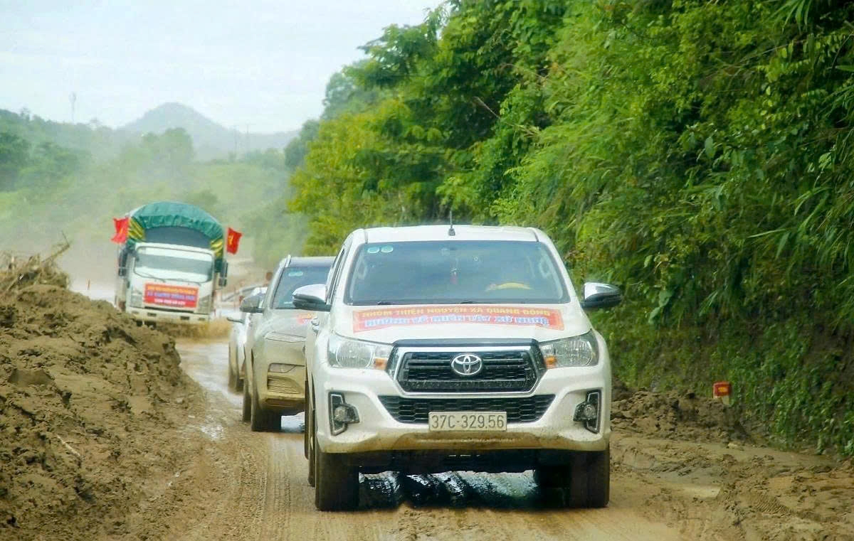 Many villages have been cut off, with roads, bridges, and communication lines destroyed or heavily damaged. Thousands of households have been displaced, and access to clean water, food, and medical supplies remains critically limited.