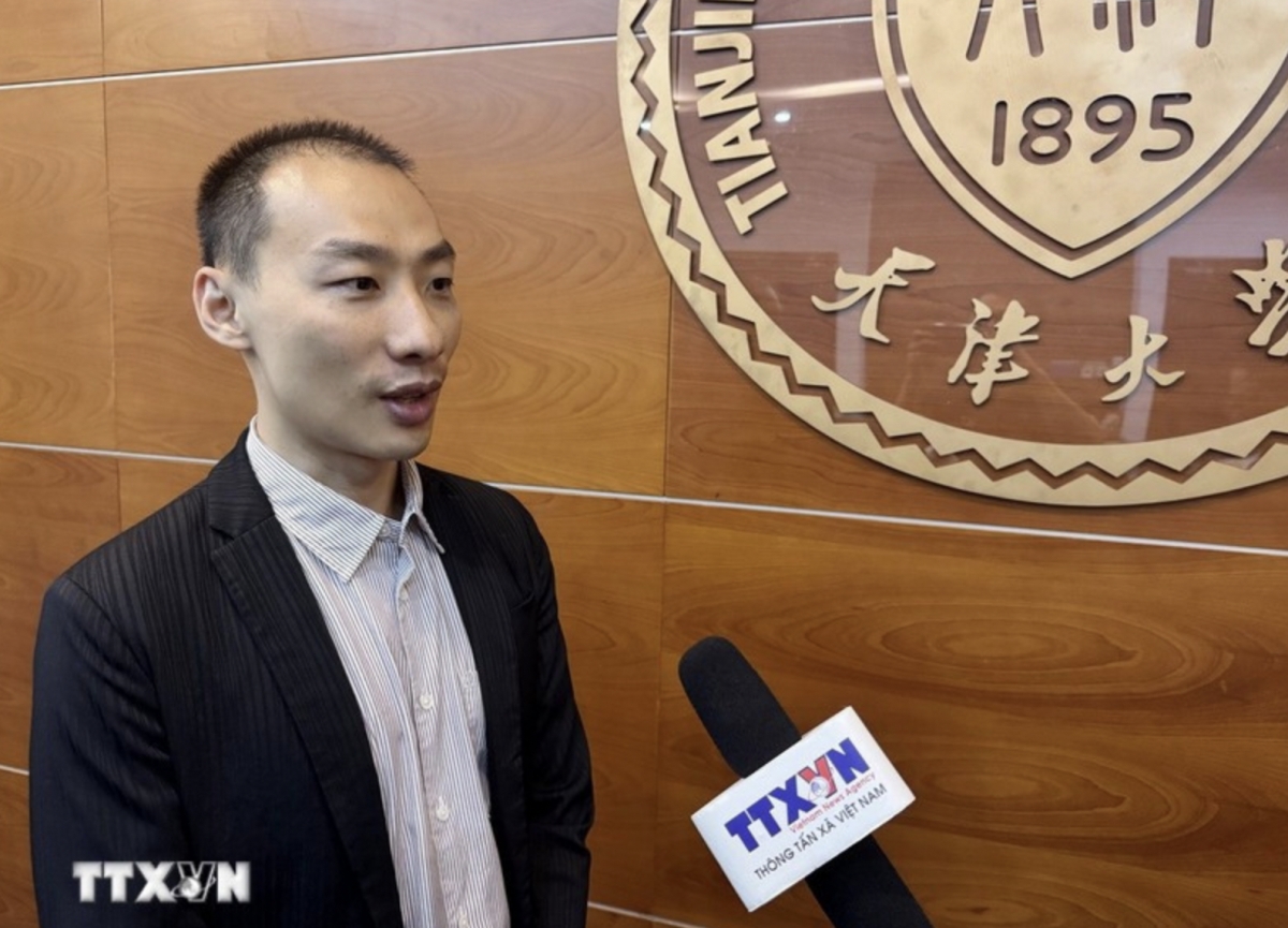 Associate Professor Li Junkai from the Institute for Global South Studies under Tianjin University (Photo: VNA)