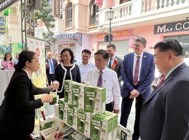 VIETNAM OCOPEX 2025 is expected to display high quality Vietnamese products (Photo: anninhthudo.vn)