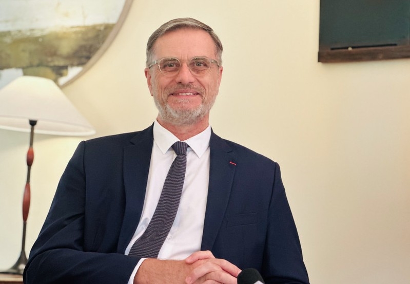French Ambassador to Vietnam Olivier Brochet (Photo: VNA)