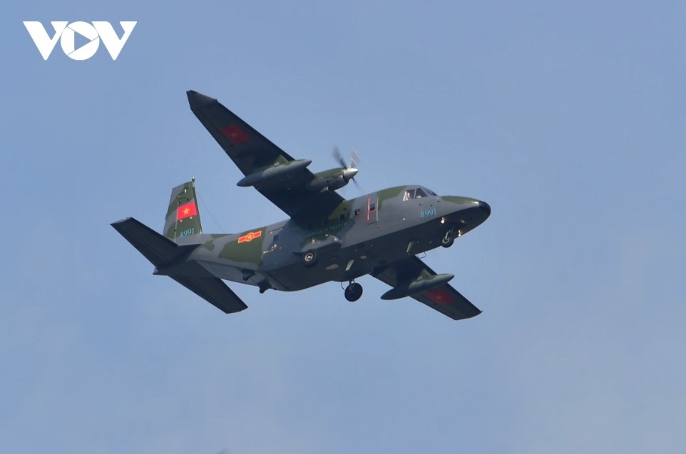 First formation flight by Brigade 918 for a national celebration in 40 years