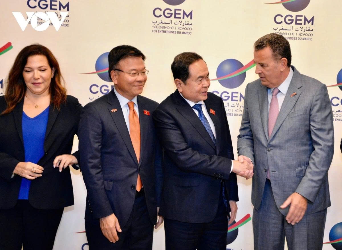 President of the General Confederation of Moroccan Enterprises Chakib Alj (R) says Vietnam–Morocco cooperation will become a model of partnership between an African and an Asian nation, based on mutual trust and high-quality, effective outcomes.