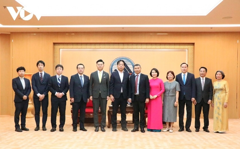 Delegates pose for a group photo following the meeting