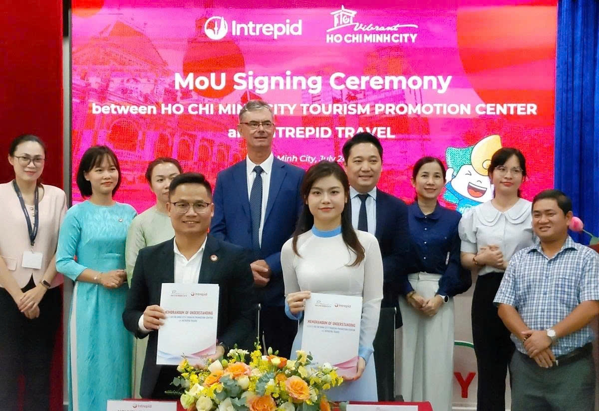 A memorandum of understanding was signed recently between the Ho Chi Minh City Tourism Promotion Centre and Intrepid Vietnam Travel Company Limited.