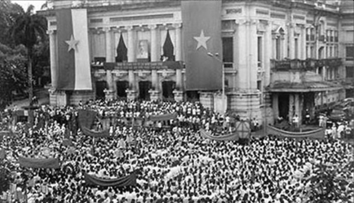 People gather in front of the Hanoi Opera House to support the August Revolution in 1954.
