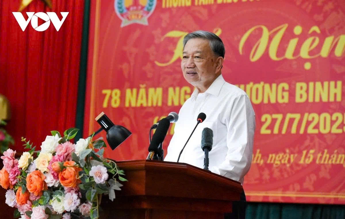 Party General Secretary To Lam requests comprehensive support policies for those rendering great service to the nation, during a working visit to Thuan Thanh Centre for Wounded Soldiers Nursing and Rehabilitation in Bac Ninh province of July 15