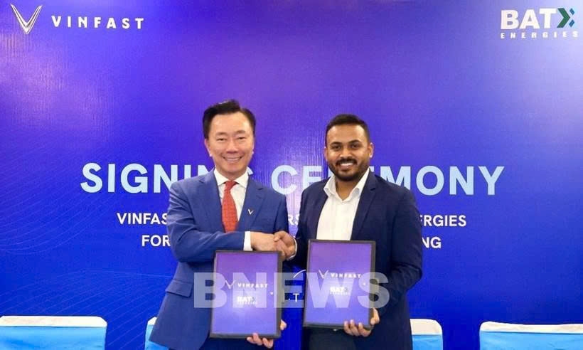 VinFast partners with BatX Energies to promote high-voltage battery recycling. (Photo: VNA)