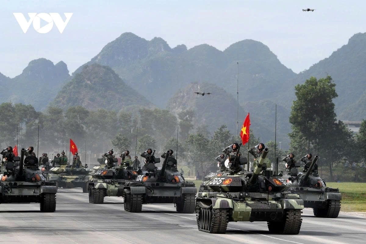 T-54 and T-55 are the most commonly used main battle tanks of the Vietnamese armoured forces.