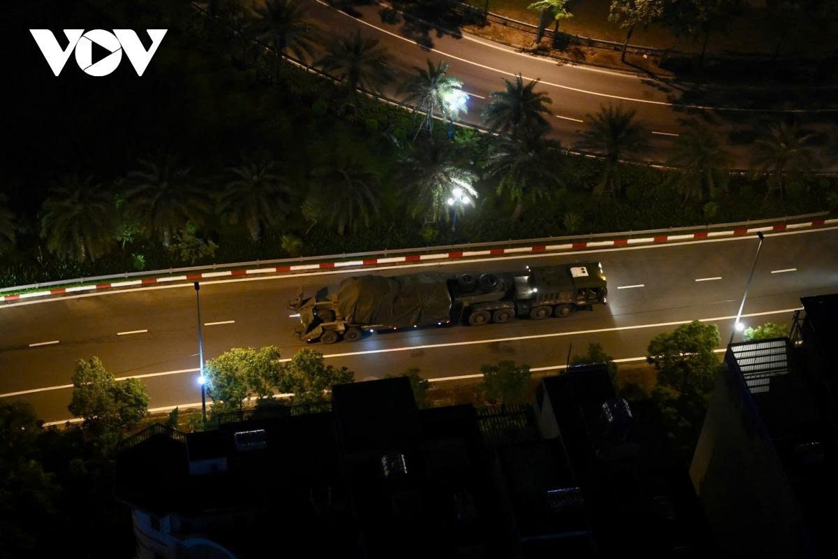 The hardware is organised into formations of tracked vehicles, wheeled vehicles, and equipment from the Navy and the Air Defence–Air Force.
