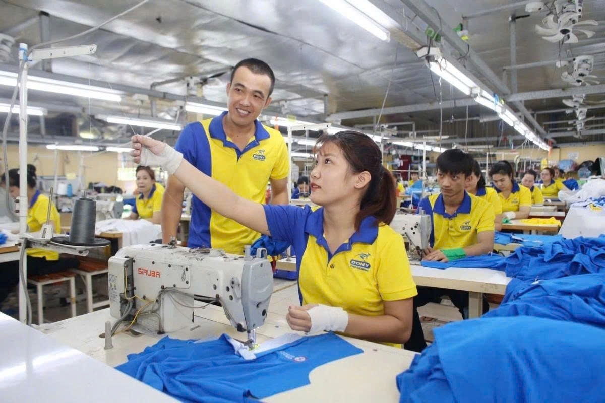 Despite strong domestic demand, many garment manufacturers are struggling to expand their foothold and claim a greater share of the local market