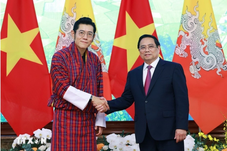 Prime Minister Pham Minh Chinh and King Jigme Khesar Namgyel Wangchuck of Bhutan (Photo:VNA)