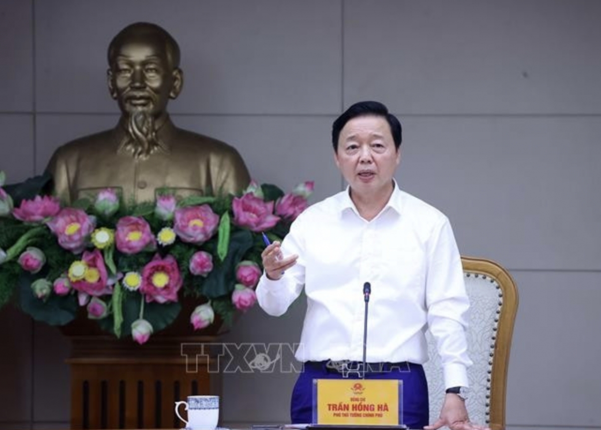 Deputy Prime Minister Tran Hong Ha chairs a meeting of the National Steering Committee for Illegal, Unreported and Unregulated (IUU) Fishing Prevention and Control in Hanoi on August 1, 2025. (Photo: VNA)
