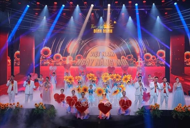A performance at the Hanoi art programme on August 5 in response to the Day for Agent Orange (AO)/dioxin Victims (August 10).