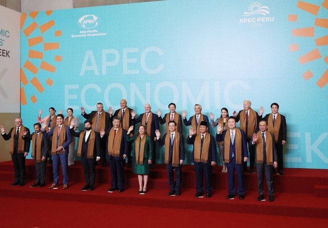 President Luong Cuong and leaders attend the 31st APEC Economic Leaders’ Meeting in Lima, Peru. (Photo: VNA)