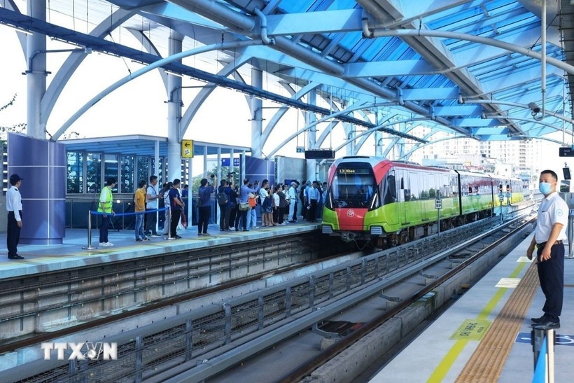 A section of the Nhon–Hanoi Station Metro line. (Photo: VNA)