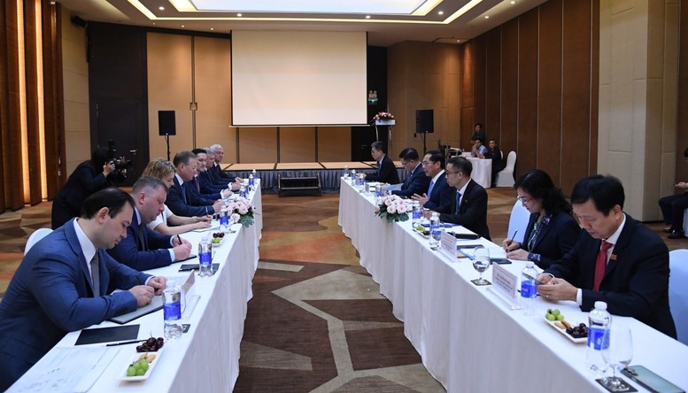 Deputy PM Bui Thanh Son receives Kudryashov Sergei Ivanovich, general director of Russian oil and gas company Zarubezhneft (Photo: baochinhphu.vn)