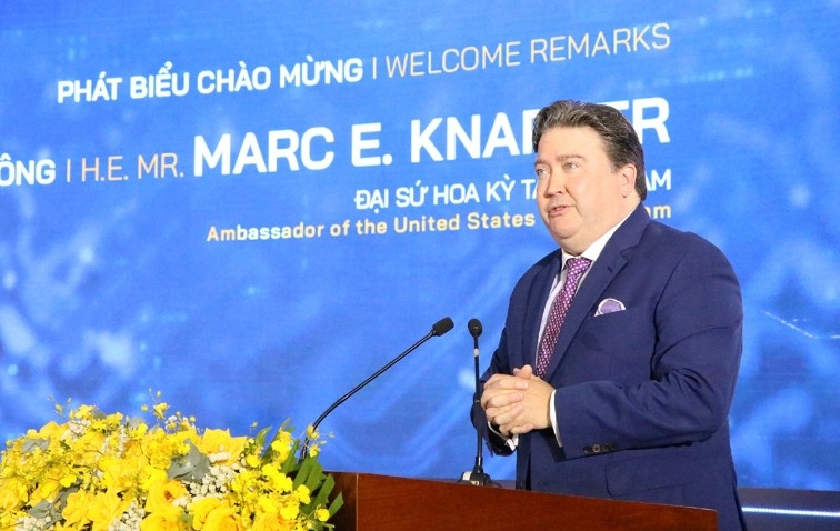 US Ambassador to Vietnam Marc Knapper delivers welcome speech