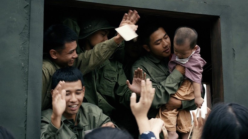 A scene of "Red Rain". The film has surpassed VND150 billion on its sixth day in cinemas. (Photo: Galaxy Studio)